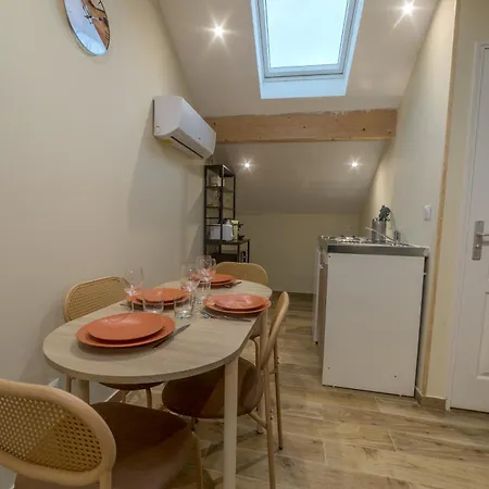 Pasteur Collection - Cozy & Warm - 4pers Apartment *